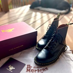 Brand new women’s Dr. Martens made in England Vintage 1460 size US 8/UK 7.